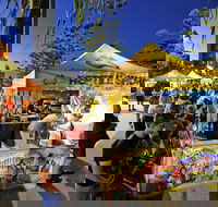 Surfers Paradise Beachfront Markets - Darwin Holiday