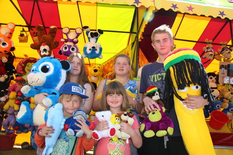 Swan Hill Agricultural And Pastoral Society Show - Darwin Holiday 0