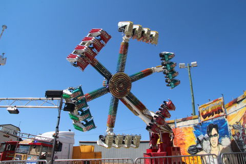 Swan Hill Agricultural And Pastoral Society Show - Darwin Holiday 1