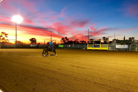 Cloncurry Stockmans Challenge And Campdraft - Darwin Holiday 0