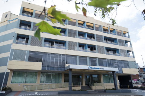 Community Sausage Sizzle - Darwin Holiday 0