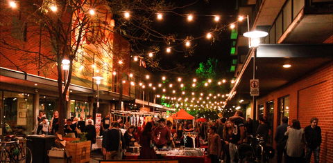 Ebenezer Night Markets - Darwin Holiday 0