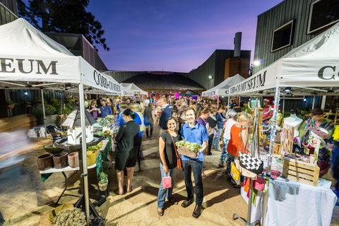Hand Made Under The Stars - Twilight Market - Darwin Holiday 0