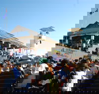 Talmoi Picnic Races - Darwin Holiday