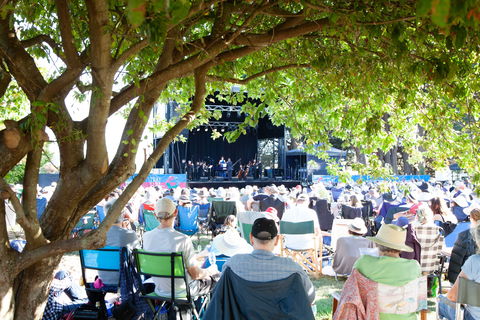 Ten Days On The Island  Tasmania’s Arts Festival - Darwin Holiday 2