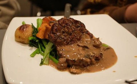 Mike's Grill & Bar - Darwin Holiday 3