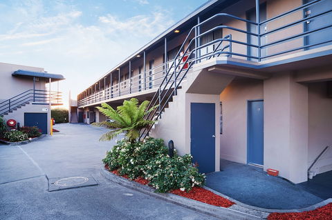 Best Western Mahoneys Motor Inn - Darwin Holiday 1