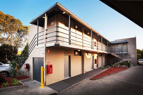 Best Western Mahoneys Motor Inn - Darwin Holiday 0