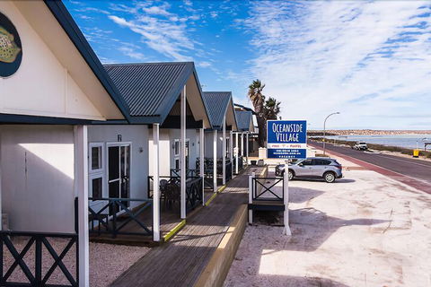 Oceanside Village - Darwin Holiday 2