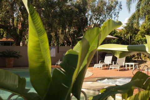 At The Sound - Darwin Holiday 6