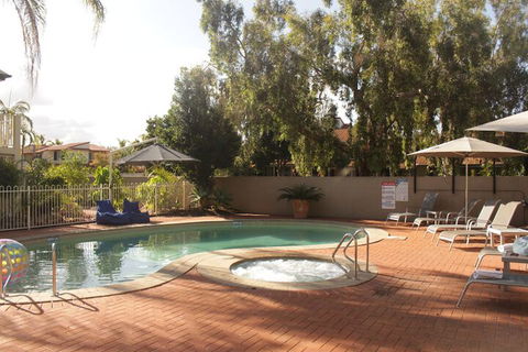 At The Sound - Darwin Holiday 7