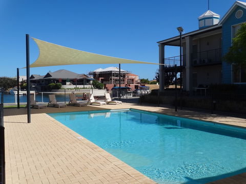 C Mandurah Resort - Darwin Holiday 6