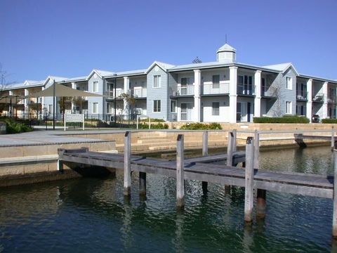 C Mandurah Resort - Darwin Holiday 0