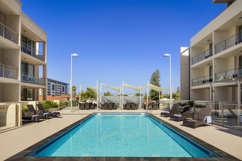 Quest Scarborough - Darwin Holiday 1