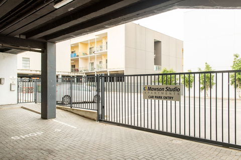 Mawson Lakes Hotel & Function Centre - Darwin Holiday 3