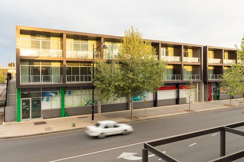 Mawson Lakes Hotel & Function Centre - Darwin Holiday 4