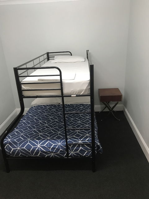 Home Backpackers - Darwin Holiday 1