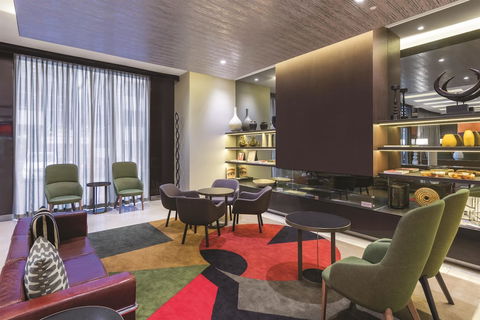 Adina Apartment Hotel Melbourne - Darwin Holiday 4
