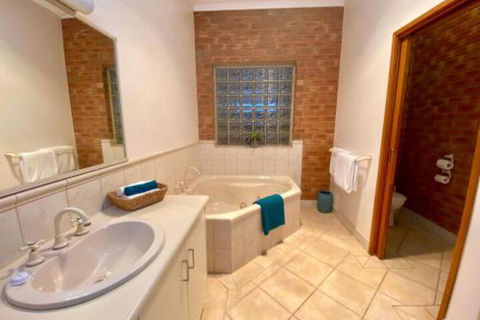 Best Western Coastal Waters Motor Inn - Darwin Holiday 7