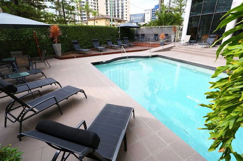 The Regent Apartments - Darwin Holiday 6