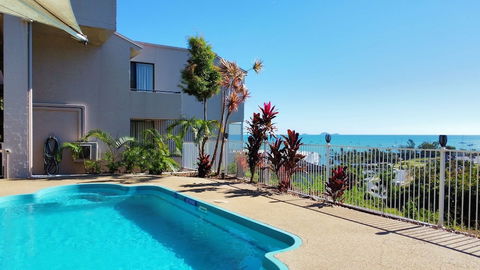 Whitsunday Terraces Hotel Airlie Beach - Darwin Holiday 1