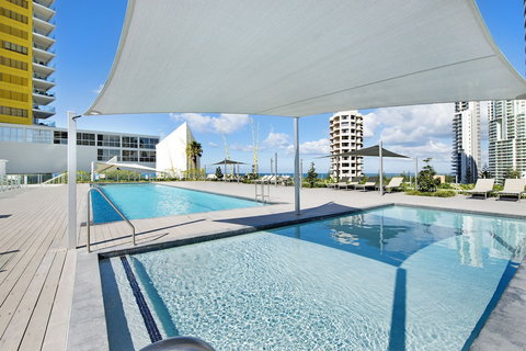 ULTIQA Air On Broadbeach - Darwin Holiday 3