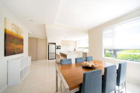 Summit Apartments Airlie Beach - Darwin Holiday 5