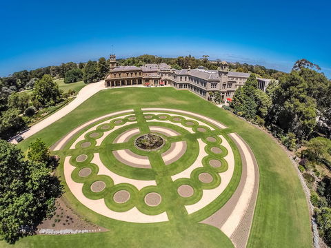 Lancemore Mansion Hotel Werribee Park - Darwin Holiday 2