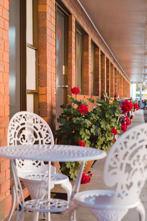 Country Pathfinder Motor Inn - Darwin Holiday 0