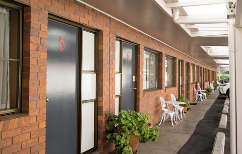 Country Pathfinder Motor Inn - Darwin Holiday 2