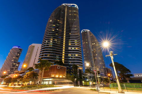 Peppers Broadbeach - Darwin Holiday 2