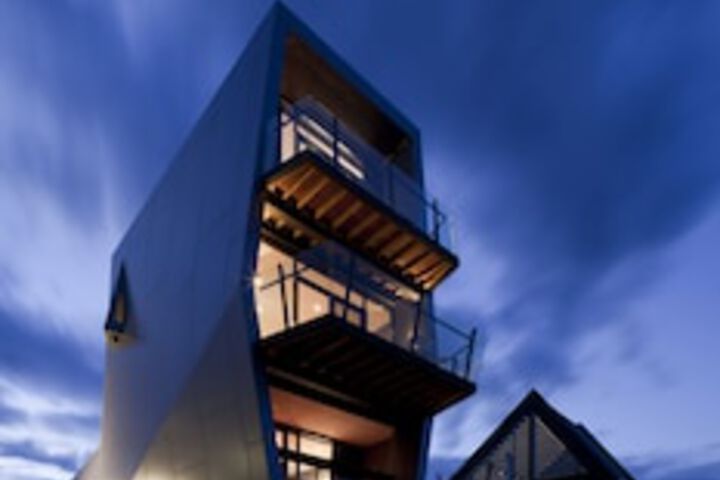 Chigwell TAS Darwin Holiday