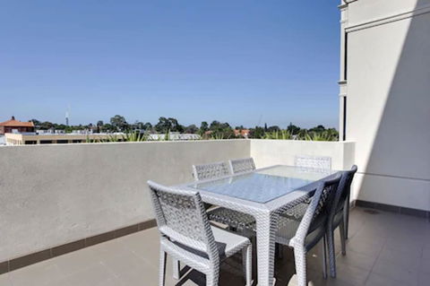 Quest Hawthorn - Darwin Holiday 4