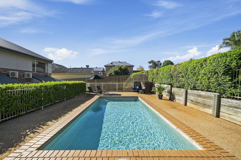 Ambassador On Ruthven - Darwin Holiday 2