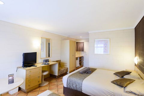 Hospitality Port Hedland - Darwin Holiday 7