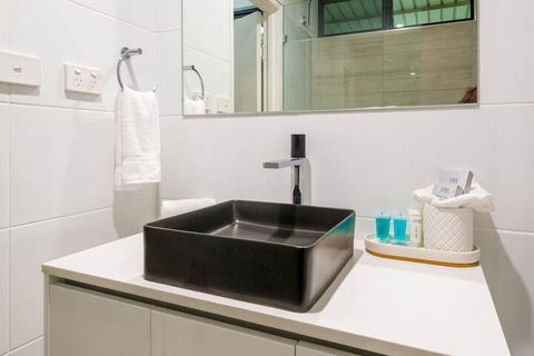 Tranquility Chill At Palm Cove - Darwin Holiday 7