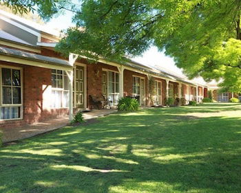 Mansfield Valley Motor Inn - Darwin Holiday 0
