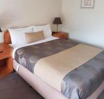 Econo Lodge Hacienda Motel Geelong - Darwin Holiday