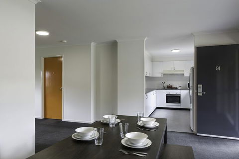 Macquarie University Village - Darwin Holiday 7