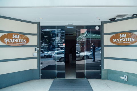 Seasons Darling Harbour - Darwin Holiday 1