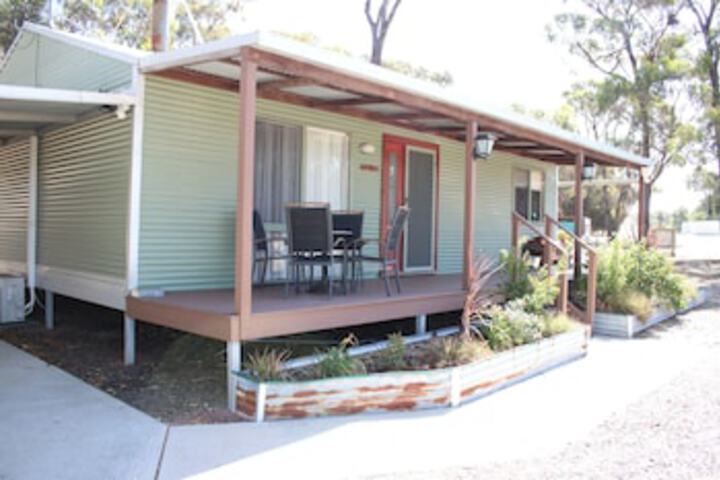 Kendenup WA Darwin Holiday