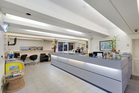 Alexander Motor Inn & Apartments - Darwin Holiday 3