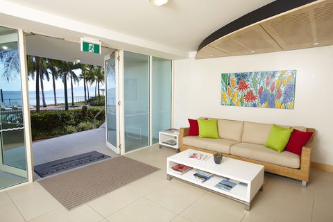 Mariners North Holiday Apartments - Darwin Holiday 2