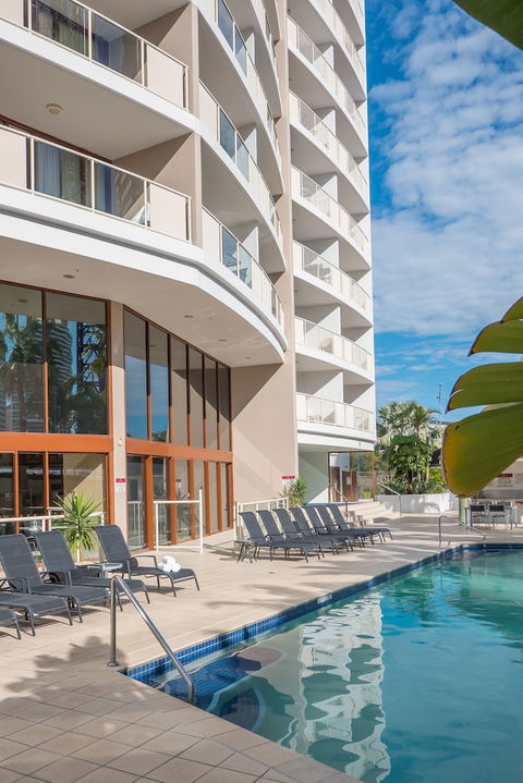 Broadbeach Savannah Hotel & Resort - Darwin Holiday 6
