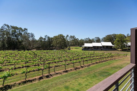 Hermitage Lodge - Darwin Holiday 1