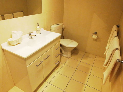 Edinburgh Motor Inn - Darwin Holiday 6