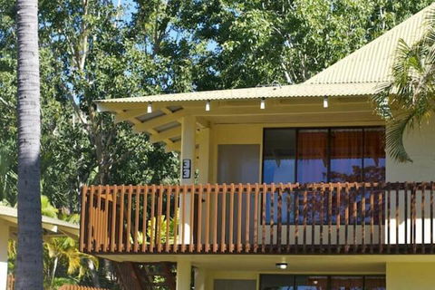 Nomads Airlie Beach - Darwin Holiday 3