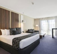 Quality Hotel Taylors Lakes - Darwin Holiday