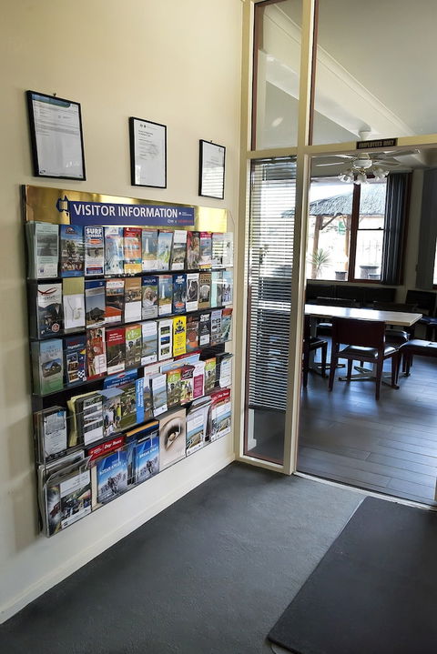 Lorne Coachman Inn - Darwin Holiday 1