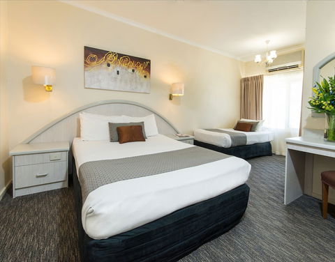 Adelaide Royal Coach - Darwin Holiday 3